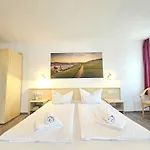 Weinhotel Des Riesling Zum Grünen Kranz 3*