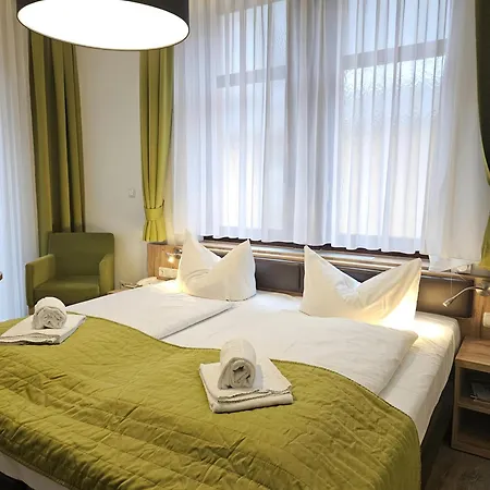 Hotel Weinhotel Des Riesling Zum Grünen Kranz