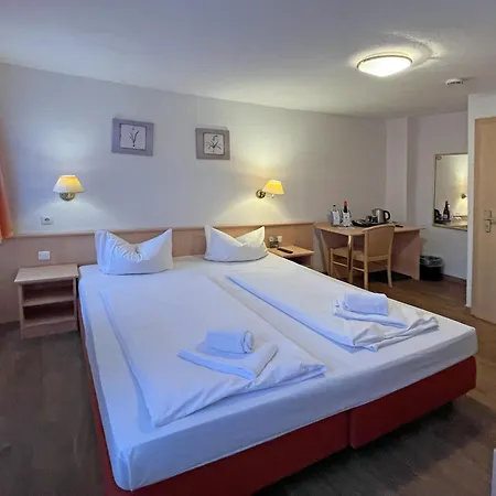 Weinhotel Des Riesling Zum Grünen Kranz Hotel 3*