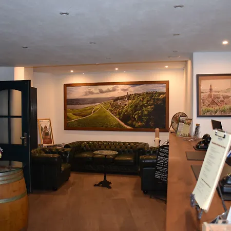 Weinhotel Des Riesling Zum Gruenen Kranz 酒店 吕德斯海姆