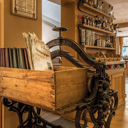 酒店 Weinhotel Des Riesling Zum Gruenen Kranz 3*