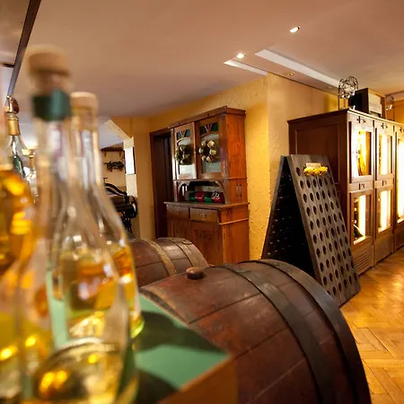 Weinhotel Des Riesling Zum Grünen Kranz 3* Rüdesheim am Rhein