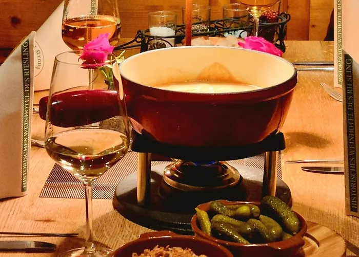 Weinhotel Des Riesling Zum Gruenen Kranz Hotell 3*