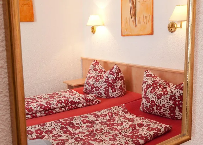 Weinhotel Des Riesling Zum Gruenen Kranz Ruedesheim am Rhein