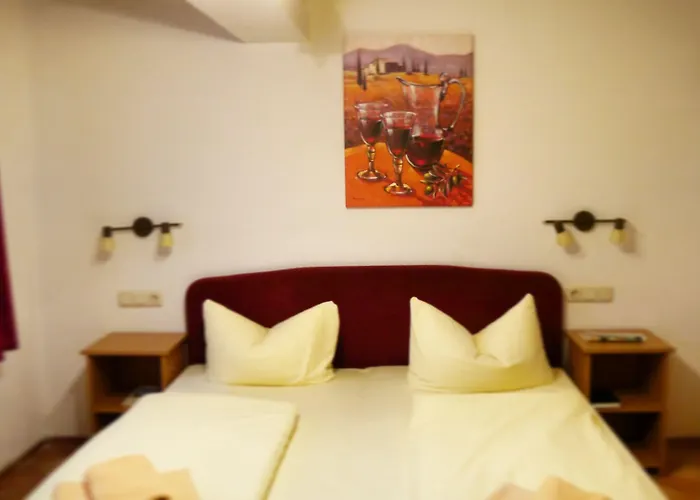 Weinhotel Des Riesling Zum Gruenen Kranz Ruedesheim am Rhein