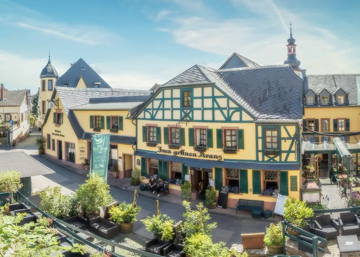 Weinhotel Des Riesling Zum Gruenen Kranz Hotell 3*