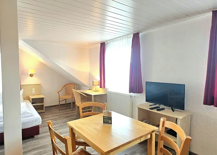 Weinhotel Des Riesling Zum Gruenen Kranz Hotel Ruedesheim am Rhein